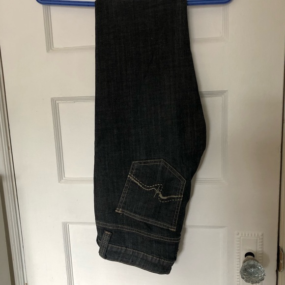 Distressed looking UB Jeans. - Picture 7 of 8